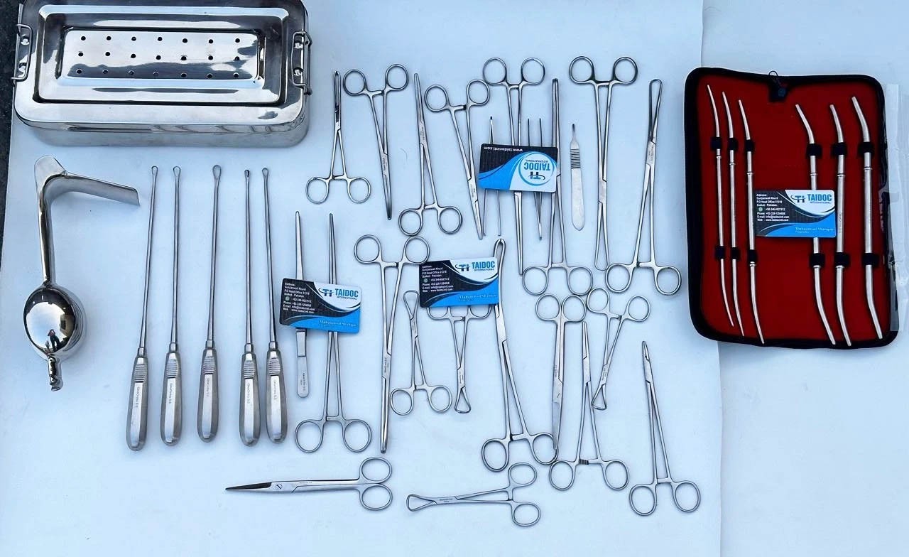 Set of 35 Dilatation Curettage Gynecology Surgical Instruments Curette
