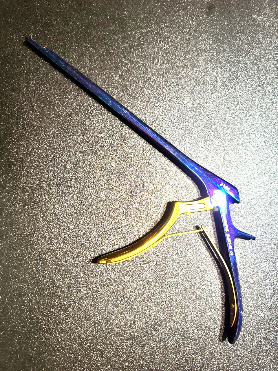 V. Mueller NL4273-83 Chroma-Line Blue Kerrison Rongeur, 40°, 3mm, 8″
